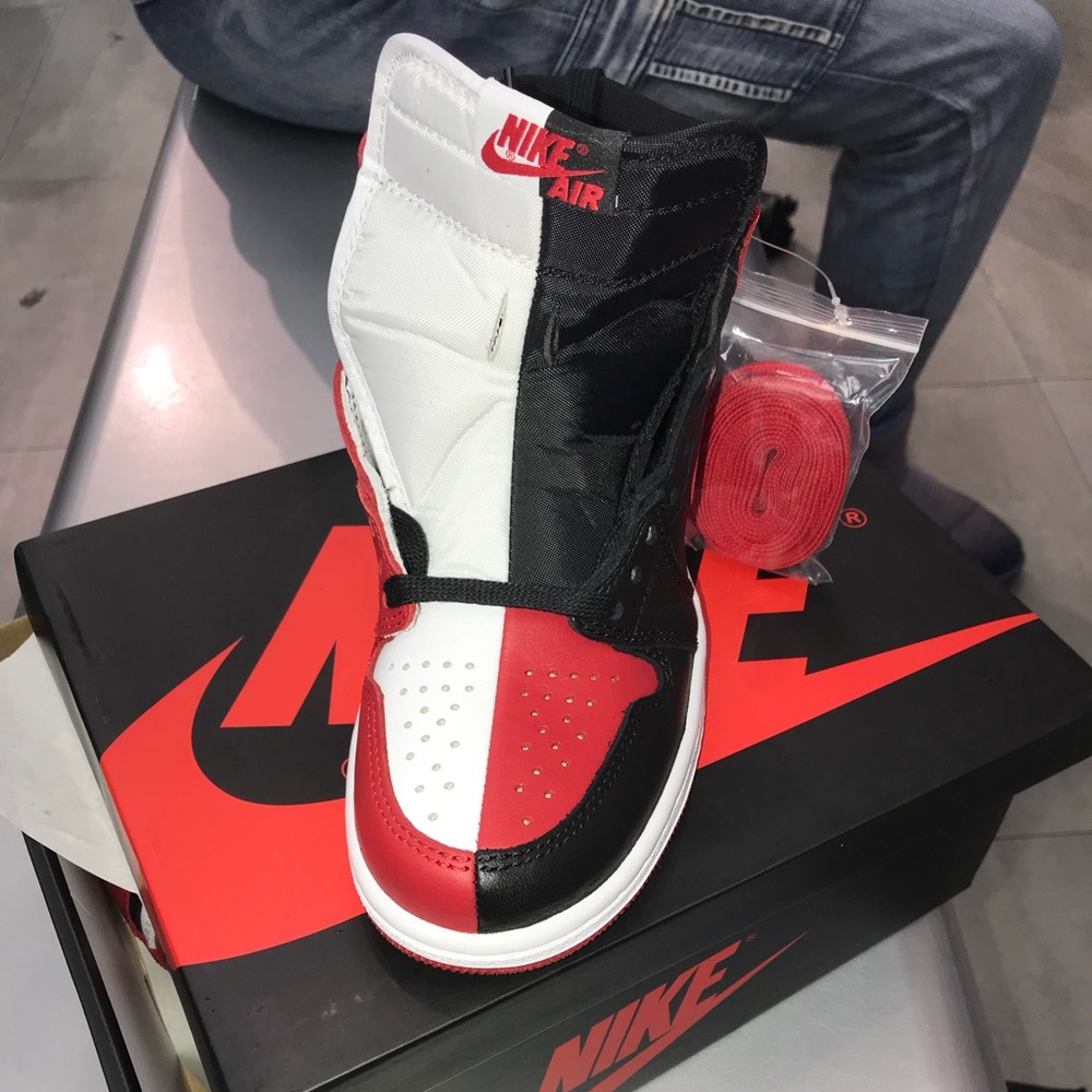 Brand new HOME TO HOMAGE 1s